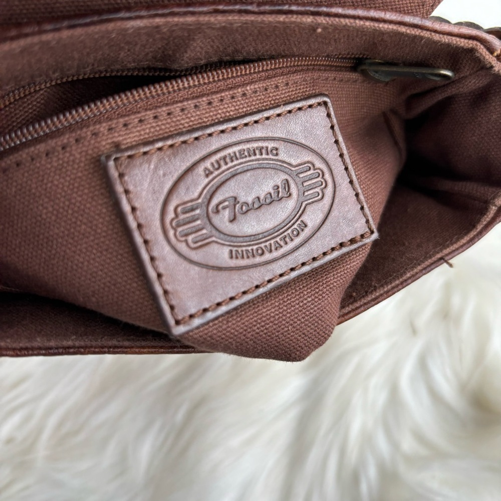 FOSSIL VINTAGE CROSSBODY BAG - image 5